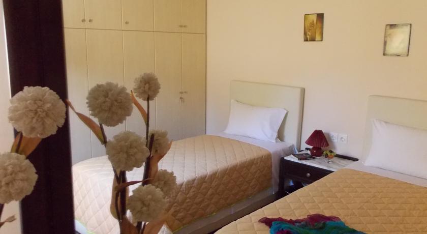 Manto On The Beach Apartments Barbati Habitación foto