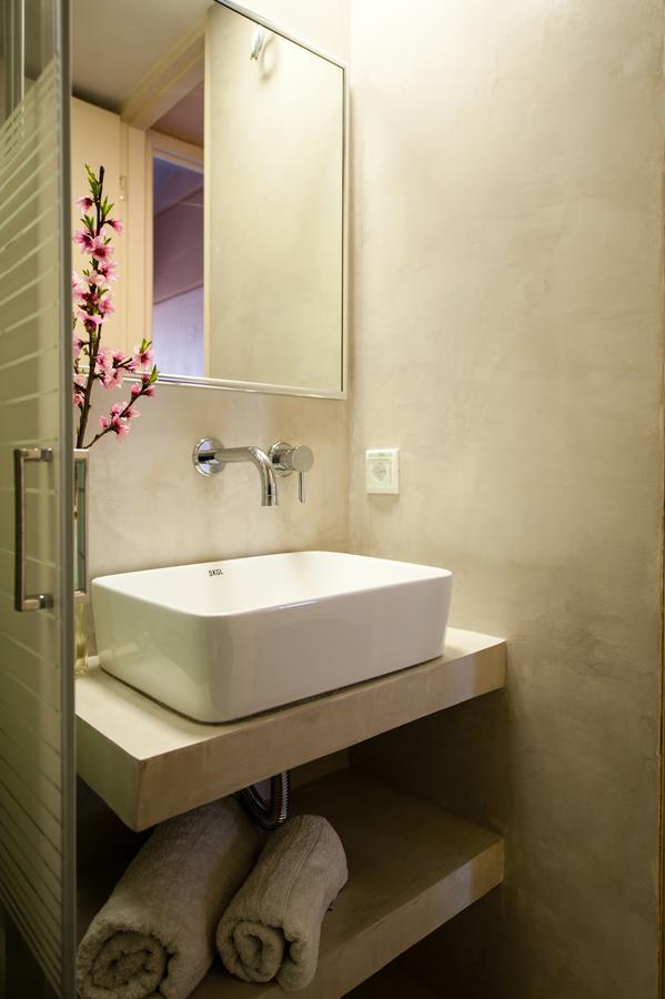 Manto On The Beach Apartments Barbati Exterior foto